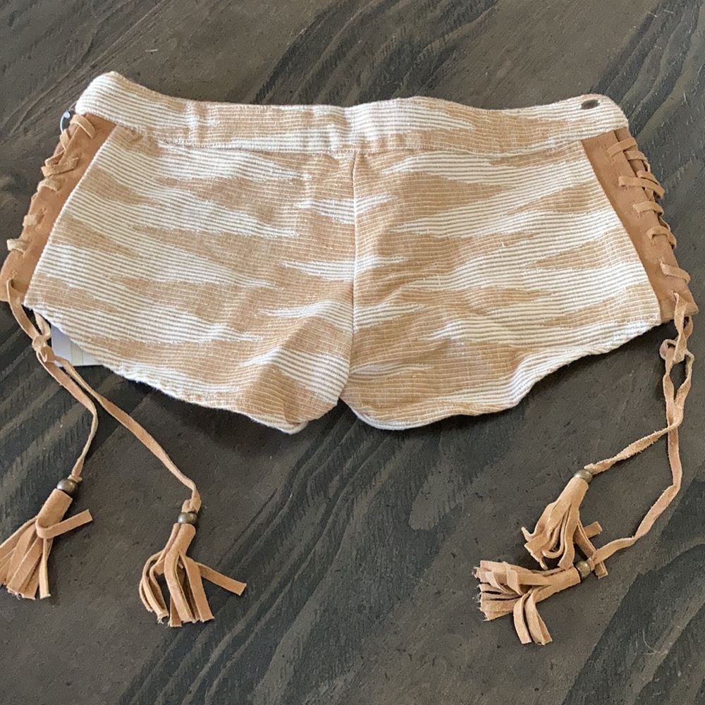 ONEILL SHORTS - Picture 3 of 3